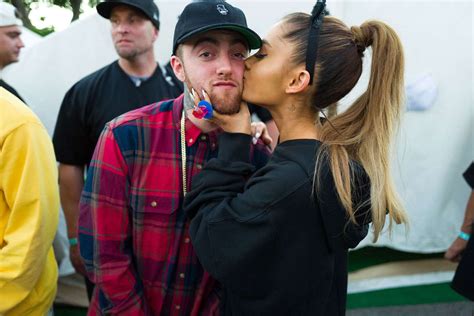 who was mac miller dating before he died